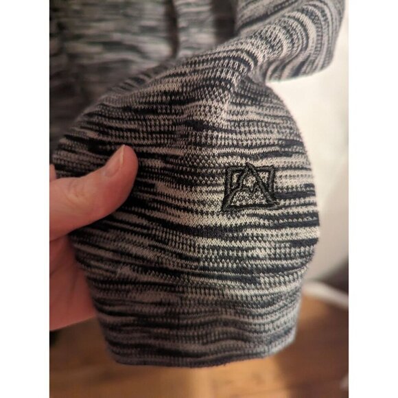 Women's Avalanche Black & Gray Heathered Diagonal Zip up Jacket Size Medium - Picture 6 of 12